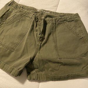 Old Navy Women's Olive Shorts